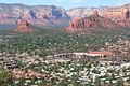 Blick auf Sedona von der Nähe des Flughafens