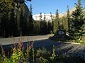 Beim unserem Hotel in Lake Louise